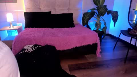 michonne_09 online show from 14, 12, 2025