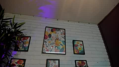 Micki online show from 16, 2, 2026