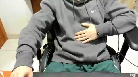 Snapshot of microfama00 chatting on 2, 2, 2026 microfama00 online show from 2, 2, 2026