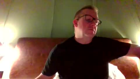 Snapshot of middleton2021 chatting on 1, 11, 2025 middleton2021 online show from 1, 11, 2025