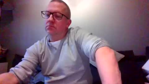 Snapshot of middleton2021 chatting on 1, 12, 2025 middleton2021 online show from 1, 12, 2025