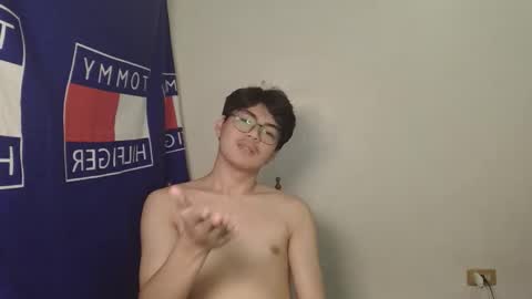 Snapshot of midnightasianboytoy chatting on 18, 12, 2025 JayPe online show from 18, 12, 2025