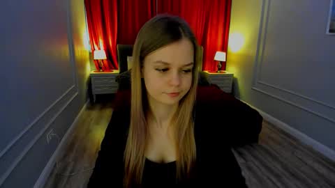 midnighteaura online show from 13, 3, 2026