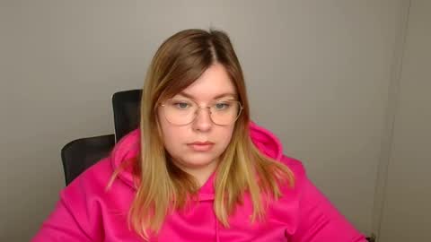 Mariana online show from 19, 10, 2025