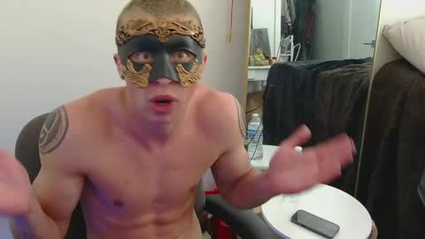 midnightmasc online show from 11, 4, 2026