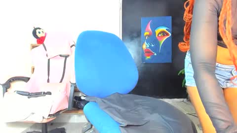 Snapshot of midnightrider00 chatting on 25, 11, 2025 lydia follow me on ig at shortgirl 406 online show from 25, 11, 2025