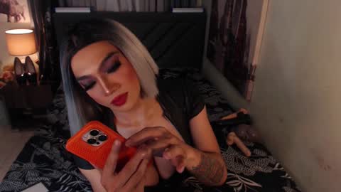 Snapshot of midnightscentxx chatting on 29, 1, 2025 KATE online show from 29, 1, 2025