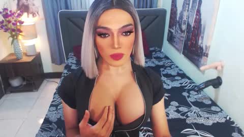 Snapshot of midnightscentxx chatting on 9, 9, 2025 KATE online show from 9, 9, 2025