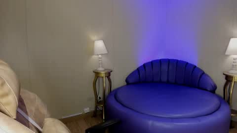 Call Me Blue   ONLINE GTM -5 7001400 online show from 5, 1, 2026