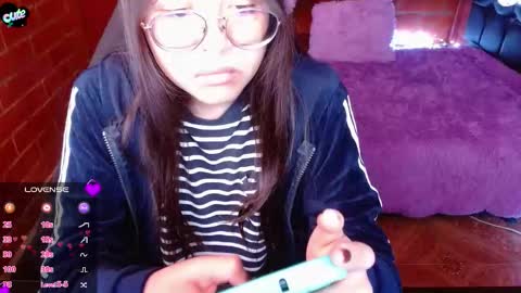 Midori 7u7 online show from 28, 3, 2026