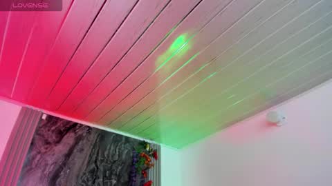 Snapshot of midory_ chatting on 24, 10, 2025 midory_ online show from 24, 10, 2025