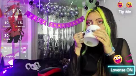 Snapshot of midory_ chatting on 4, 11, 2025 midory_ online show from 4, 11, 2025