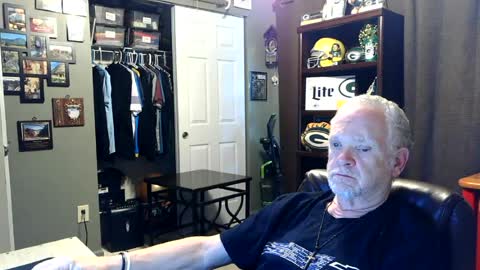 Snapshot of midwestdad09 chatting on 20, 7, 2026 midwestdad09 online show from 20, 7, 2026