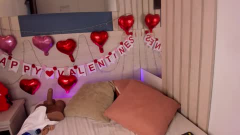 Snapshot of miel_gomez chatting on 21, 2, 2026 miel_gomez online show from 21, 2, 2026