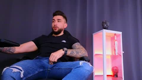 MightyAaron online show from 14, 2, 2025