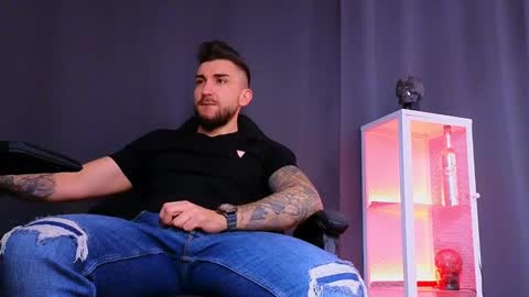 MightyAaron online show from 24, 2, 2025