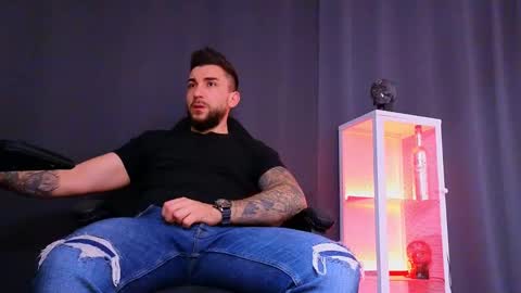 MightyAaron online show from 9, 3, 2025