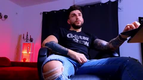 MightyAaron online show from 26, 11, 2025