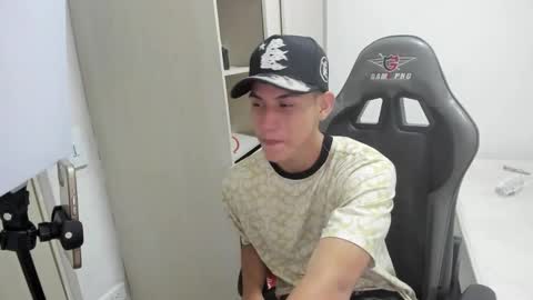 Miguel Hernandez online show from 16, 11, 2025