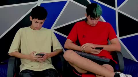 Snapshot of migueyalejo_sweetsex chatting on 1, 2, 2025 migueyalejo sweetsex online show from 1, 2, 2025