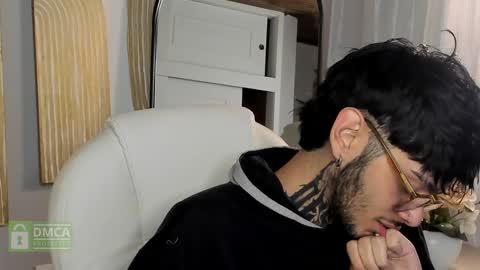 Snapshot of mihailleroy chatting on 30, 1, 2025 MIHAIL LEROY finally independent model online show from 30, 1, 2025