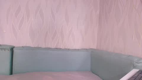 miia scoott  online show from 7, 10, 2025