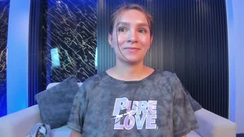 Snapshot of miia_taylors chatting on 10, 1, 2025 Miia 3 online show from 10, 1, 2025