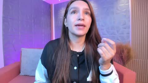 Snapshot of miia_taylors chatting on 12, 2, 2025 Miia 3 online show from 12, 2, 2025