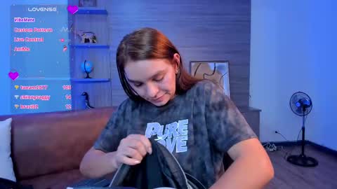 Snapshot of miia_taylors chatting on 18, 2, 2025 Miia 3 online show from 18, 2, 2025