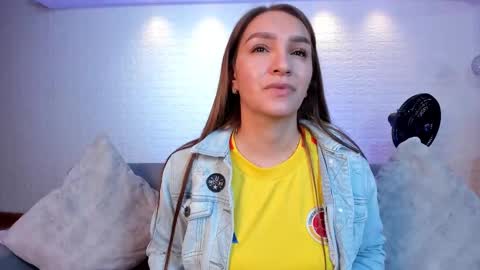 Snapshot of miia_taylors chatting on 9, 9, 2025 Miia 3 online show from 9, 9, 2025