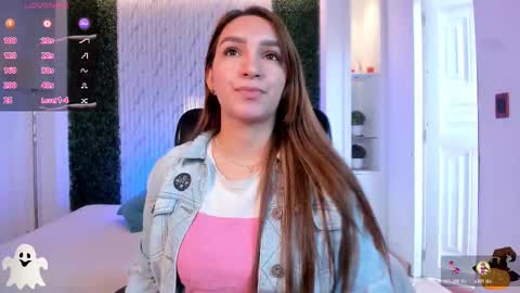 Snapshot of miia_taylors chatting on 31, 10, 2025 Miia 3 online show from 31, 10, 2025