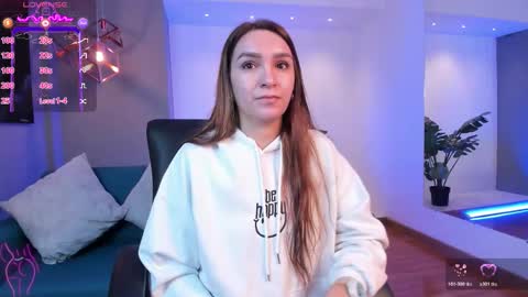 Snapshot of miia_taylors chatting on 6, 11, 2025 Miia 3 online show from 6, 11, 2025