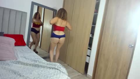 Snapshot of miia_weed chatting on 12, 4, 2026 Mia Weed online show from 12, 4, 2026