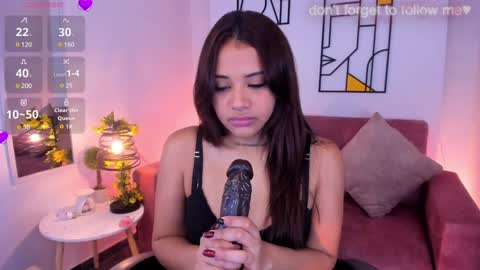 Snapshot of miiaa7_ chatting on 16, 1, 2025 Ma is my name I invite you to check out my wish list for my birthday online show from 16, 1, 2025