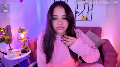 Snapshot of miiaa7_ chatting on 17, 1, 2025 Ma is my name I invite you to check out my wish list for my birthday online show from 17, 1, 2025