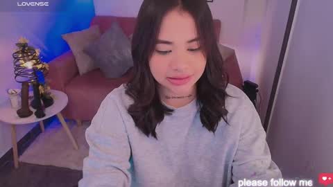 Snapshot of miiaa7_ chatting on 13, 10, 2025 Ma is my name I invite you to check out my wish list for my birthday online show from 13, 10, 2025