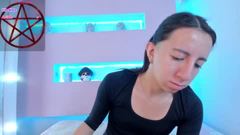 Snapshot of miiaa_doll chatting on 20, 12, 2024 MIIA online show from 20, 12, 2024