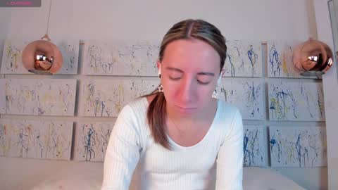 Snapshot of miiaa_doll chatting on 28, 1, 2025 MIIA online show from 28, 1, 2025