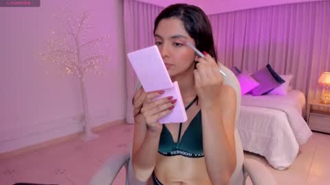 Mia online show from 25, 1, 2025