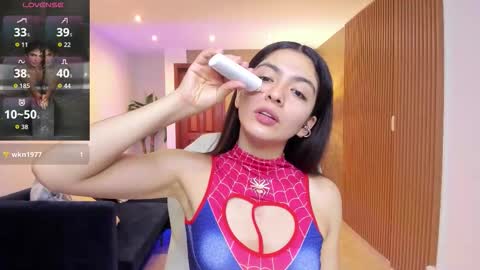 Mia online show from 15, 12, 2025