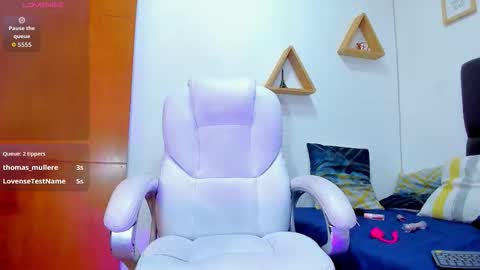 Snapshot of miiarod chatting on 14, 10, 2025 mia sofia online show from 14, 10, 2025