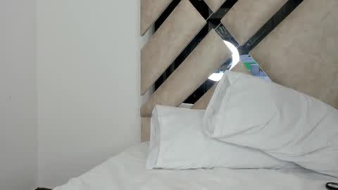 Snapshot of miiawinsters chatting on 1, 12, 2024 miiawinsters online show from 1, 12, 2024