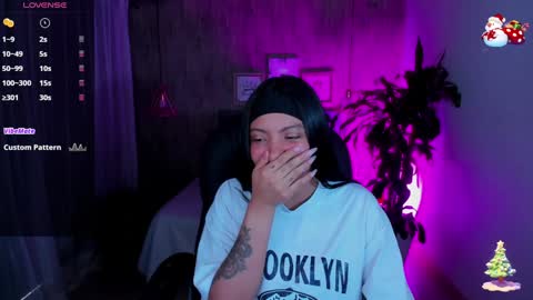 Snapshot of miichael_black chatting on 19, 12, 2024 Michael Black online show from 19, 12, 2024