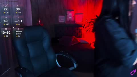 Snapshot of miichael_black chatting on 5, 1, 2025 Michael Black online show from 5, 1, 2025