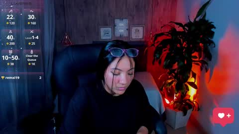 Snapshot of miichael_black chatting on 5, 3, 2025 Michael Black online show from 5, 3, 2025