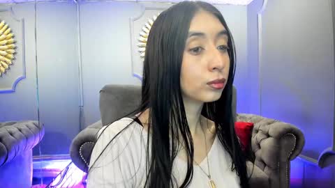 Snapshot of miilu__1 chatting on 5, 2, 2025 miilu online show from 5, 2, 2025