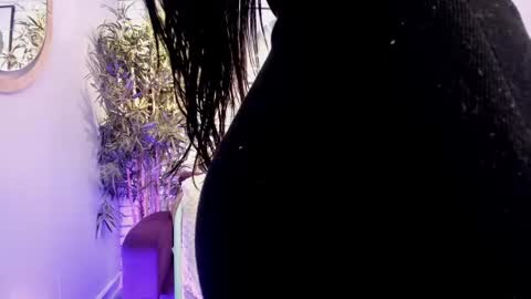 Snapshot of miilu__1 chatting on 21, 2, 2025 miilu online show from 21, 2, 2025