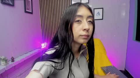 Snapshot of miilu__1 chatting on 16, 9, 2025 miilu online show from 16, 9, 2025