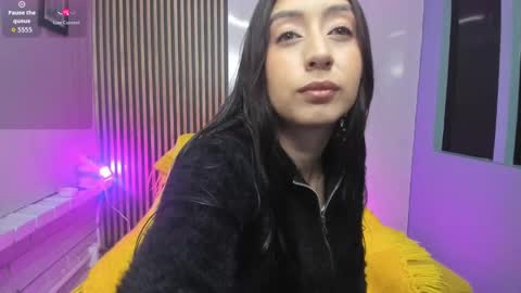 Snapshot of miilu__1 chatting on 18, 9, 2025 miilu online show from 18, 9, 2025