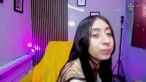 Snapshot of miilu__1 chatting on 20, 10, 2025 miilu online show from 20, 10, 2025